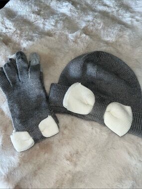 Kate Spade beanie and glove set